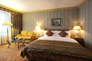 Отель InterContinental Almaty Алматы Номер Делюкс с кроватью размера «king-size»-3