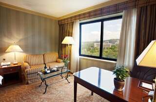 Отель InterContinental Almaty Алматы Клубный номер ИнтерКонтиненталь-8