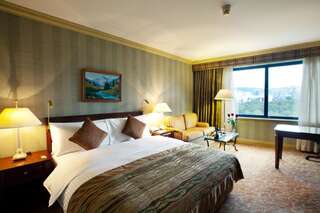 Отель InterContinental Almaty Алматы Клубный номер ИнтерКонтиненталь-1