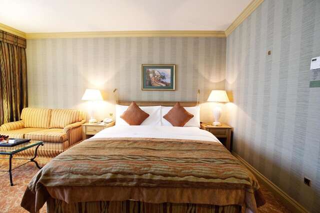 Отель InterContinental Almaty Алматы-10